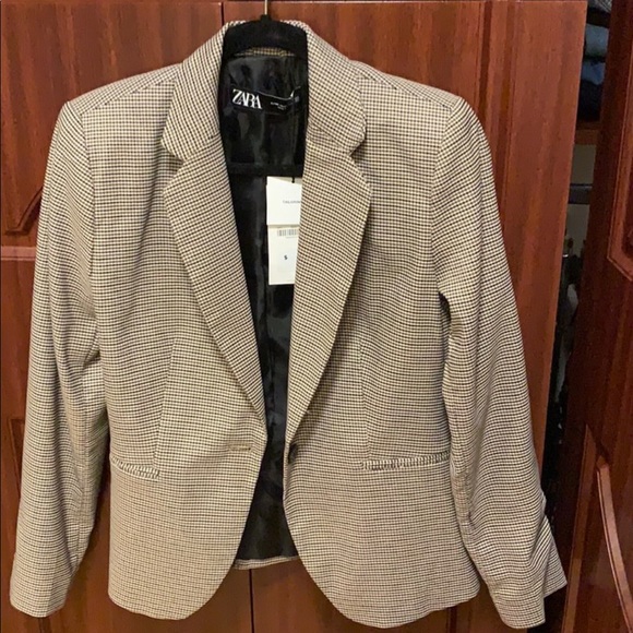 Zara Jackets & Blazers - Zara gingham blazer NWT size 6